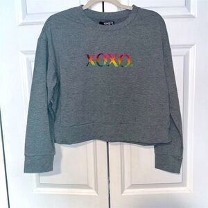XOXO Women's Heather Grey Crewneck Pullover crop Sweatshirt Size M